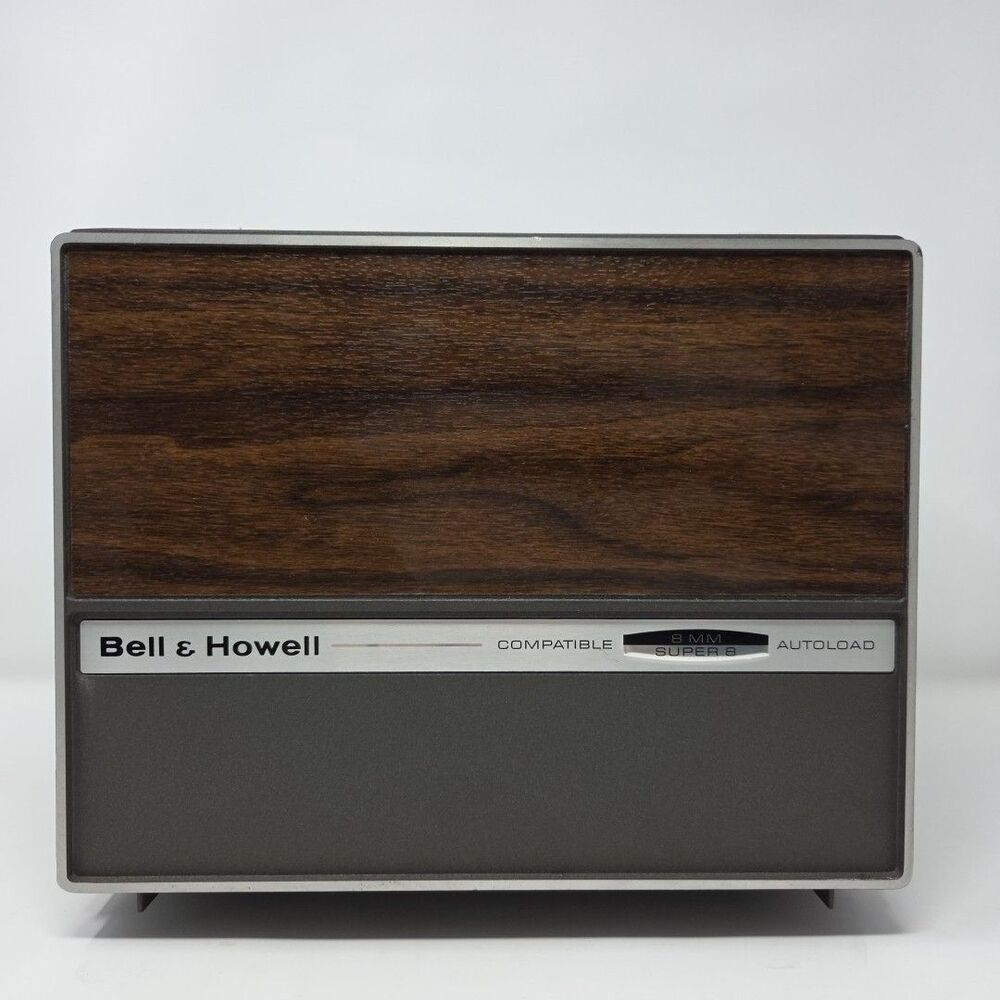 Bell & Howell Super 8mm & 8mm Film Projector Autoload 456A Tested, Light & Reels